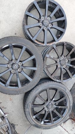 17” Black Mazda 5-Lug Alloy Wheels – Set of 4 + 2 Continental Tires – $325 OBO Rines Mazda negros de aleación de 17” y 5 birlos – Juego de 4 + 2 llant