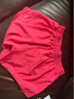 Lululemon shorts size 4