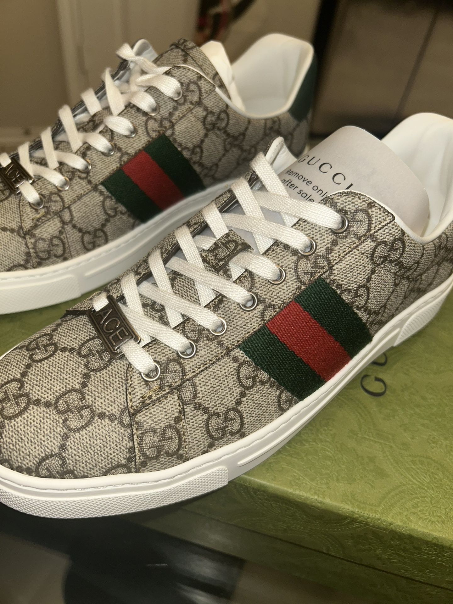 Women’s Gucci Shoes 