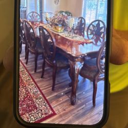 Dining Table With Two Leaves And 8 Chairs 