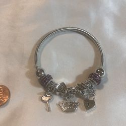 Metallic Stretchy Charm Bracelet 