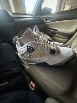 Jordan 4 Midnight Navy