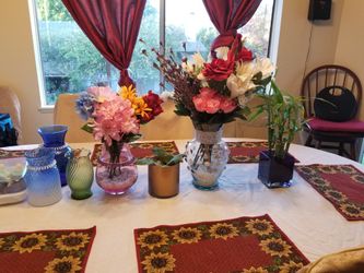 Flower vases
