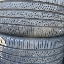 (2) 255/45R19 PAIR OF USED TIRES PIRELLI SCORPION 70% LIFE !!