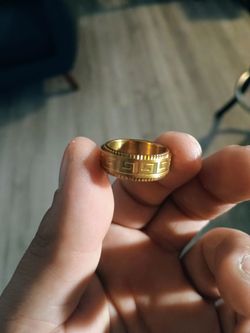 Ring gold plate