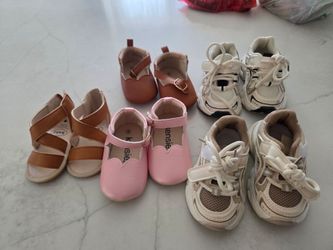 Size 4 and 5 toddles