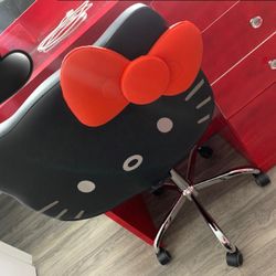 Hello Kitty Vanity Chair