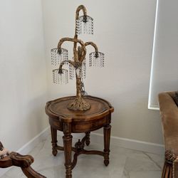 End Table And Lighting 