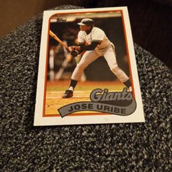 1988 Topps Giants Jose Uriibe Baseball Card.