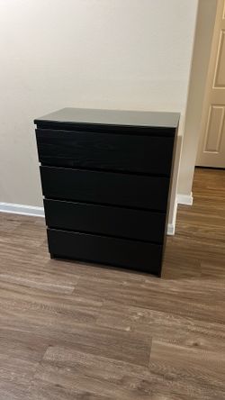 IKEA - MALM STORKLINTA - 4 Drawer Dresser