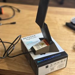Netgear Nighthawk AC1900