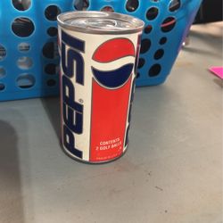 2 Golf Ball Pepsi Can. Unopened. Collectors Item. Over 30 Years Old