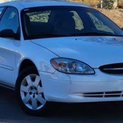 Ford Taurus 2001