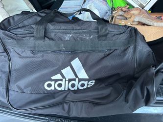 Large adidas gym or travel bag
