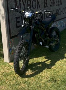 Surron ultra bee