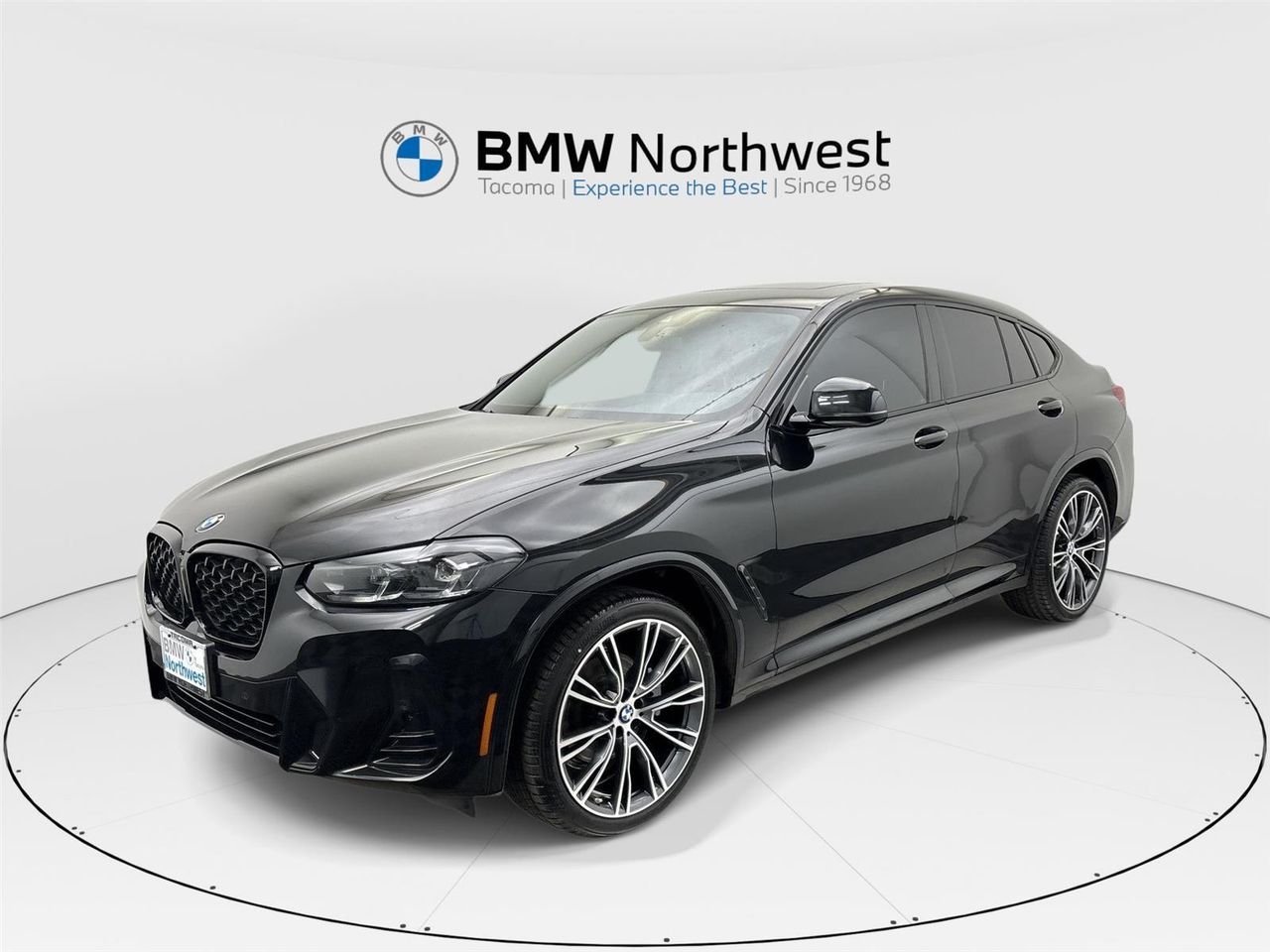 2023 BMW X4