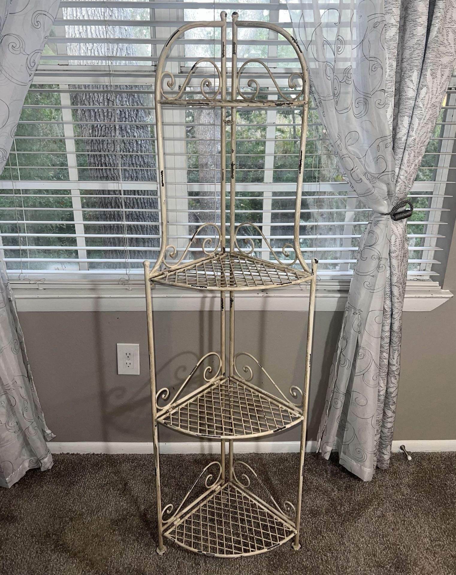 Antique Distressed Beige Tall Metal 4-Tiered Folding Vintage Corner Shelf Plant Stand Indoor Outdoor Home