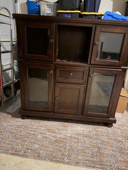 Dark Wood win Cabinet with Glass Doors