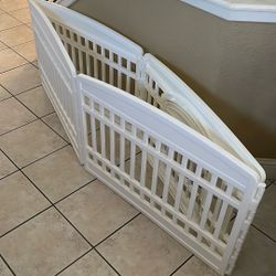 Doggie corral and small dog crate and water bowl 