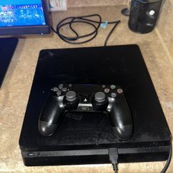 PS4 With Monitor & Controller