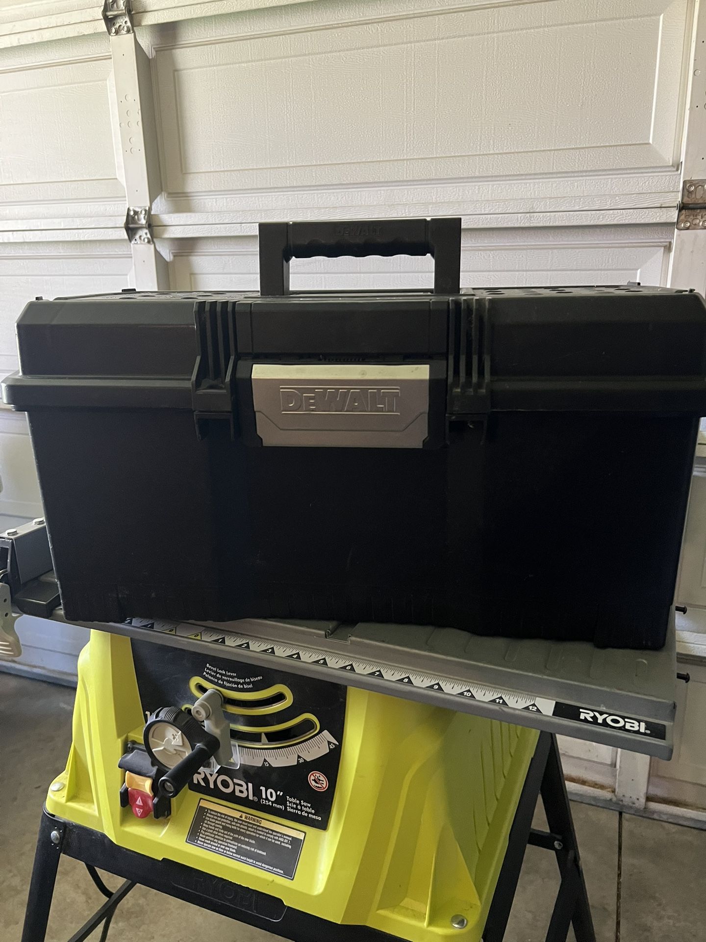 Dewalt Tool Box