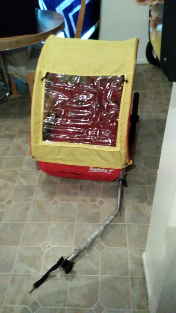 Safety 1st bike trailer NO TRADES, FIRM ON PRICE
