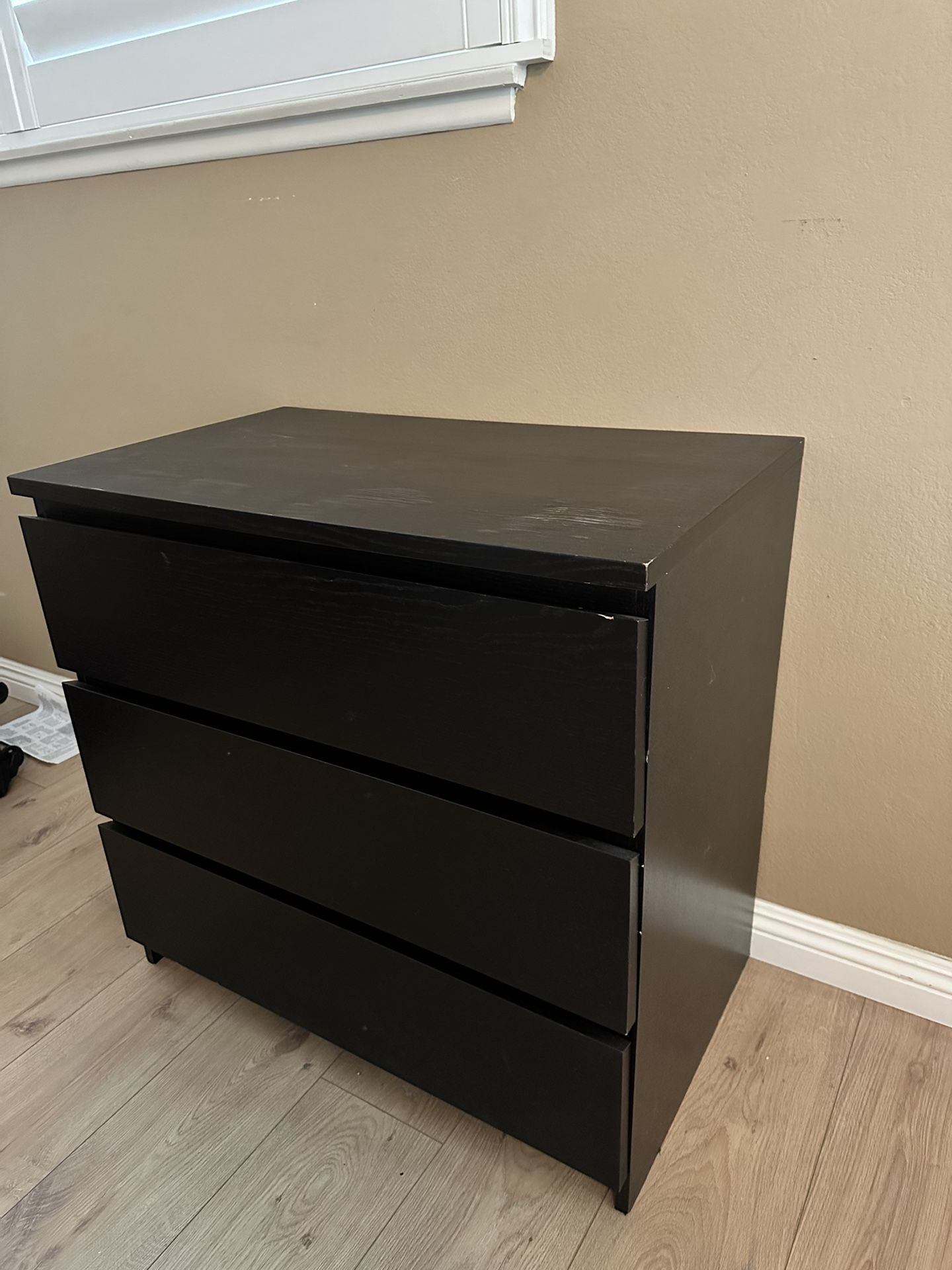 Wood Dresser