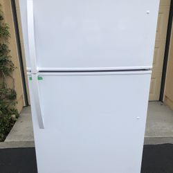 Kenmore Refrigerator $220 Free Delivery 