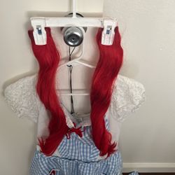 Glue And Hair Extensions
