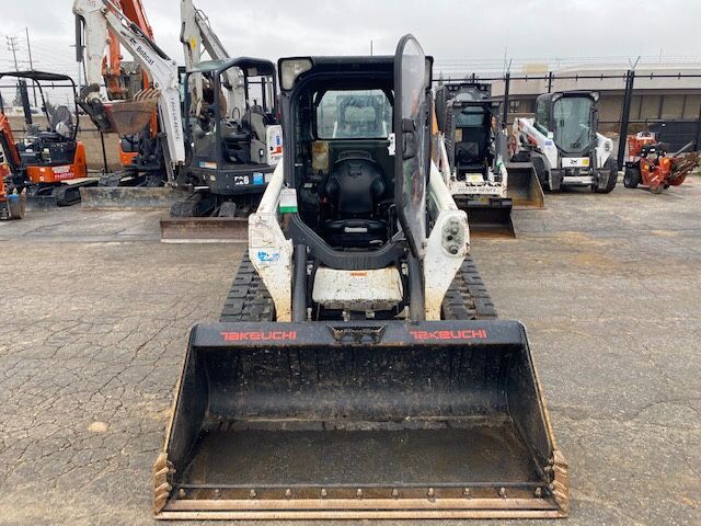 2017 Bobcat T550 Skid Steer Track