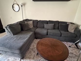 Sectional couch