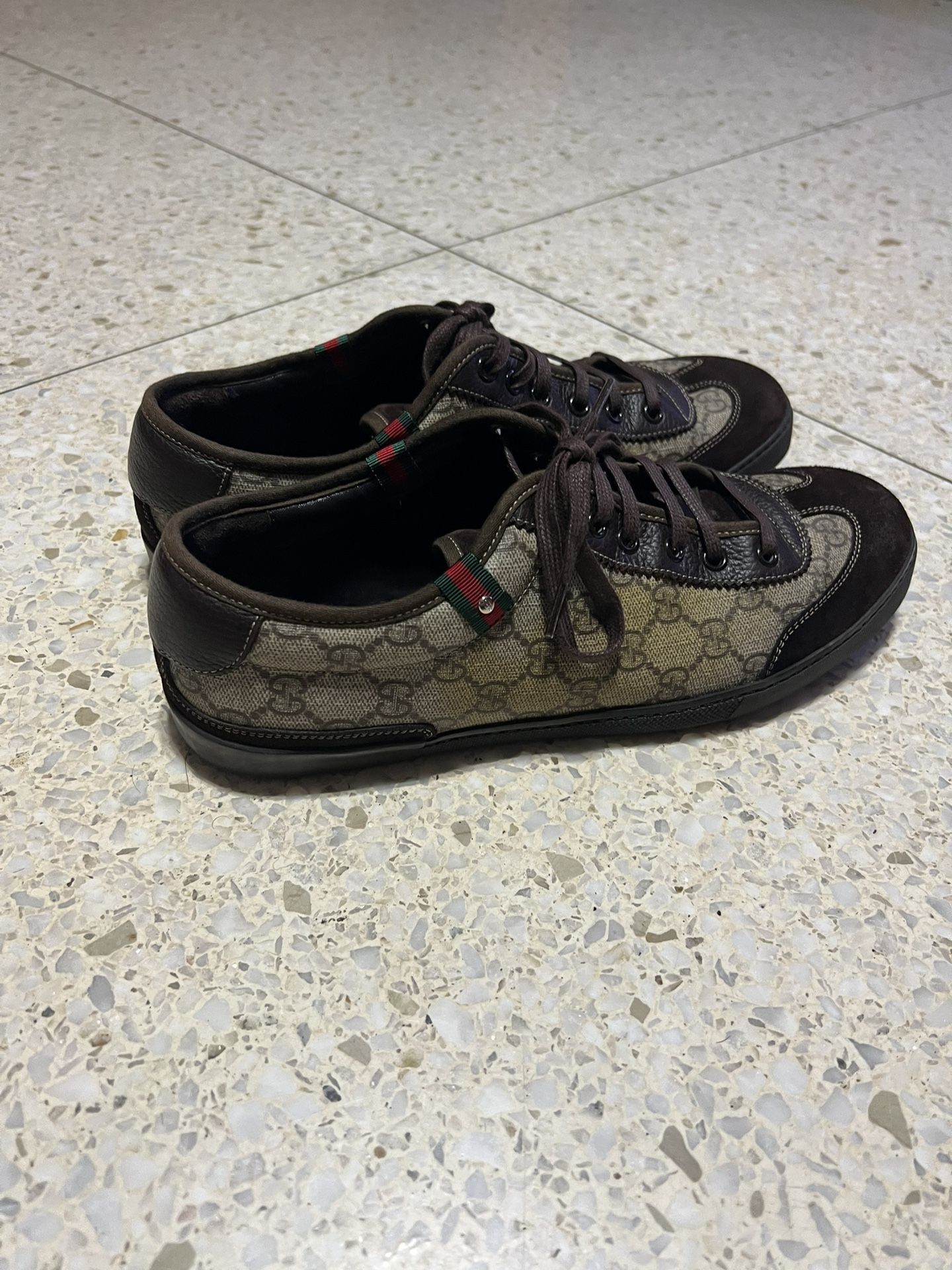 Gucci shoes men’s size 9