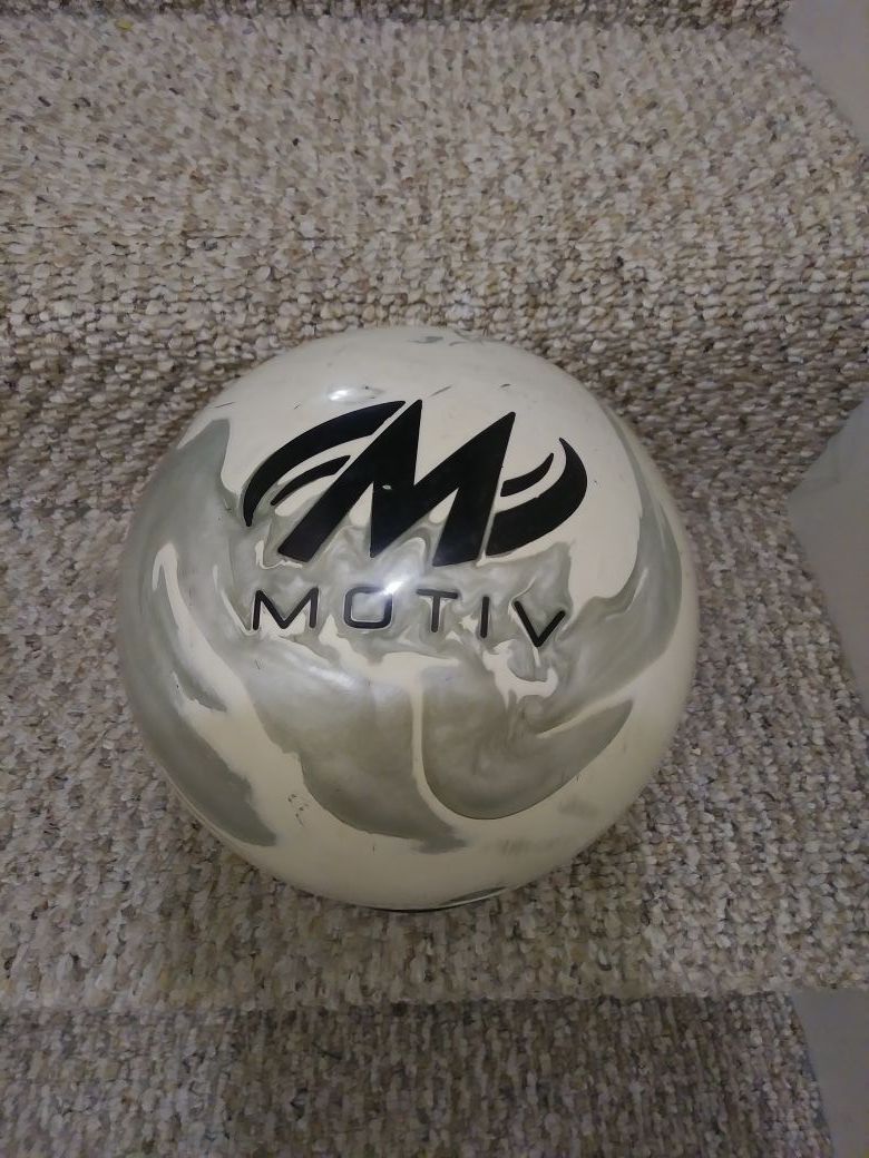 Motiv Bowling Silver Sniper Motiv Silver Sniper Bowling Ball