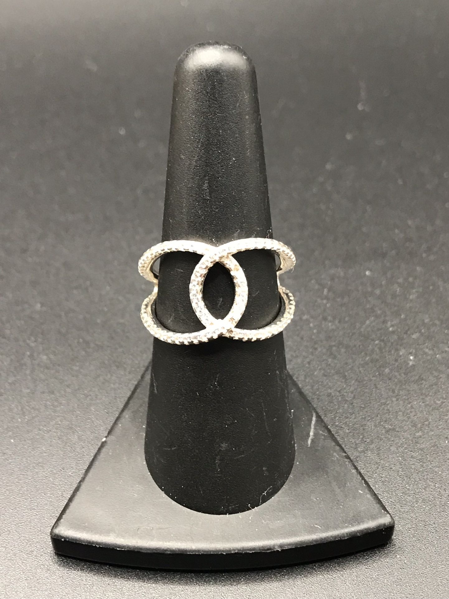 925 Sterling Silver CZ Interlocking Ring Size 7.5