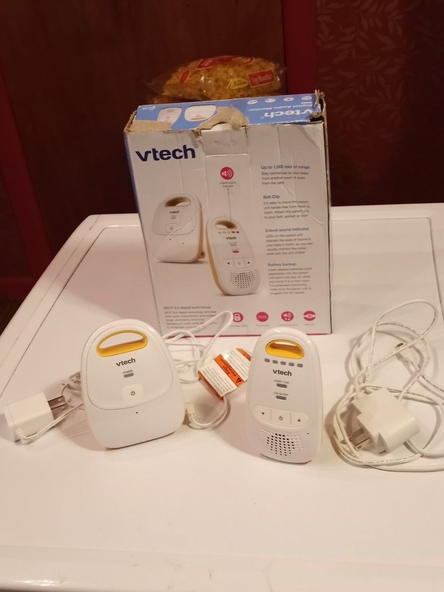 VTech Digital Audio Monitor, DECT 6.0, Belt Clip
