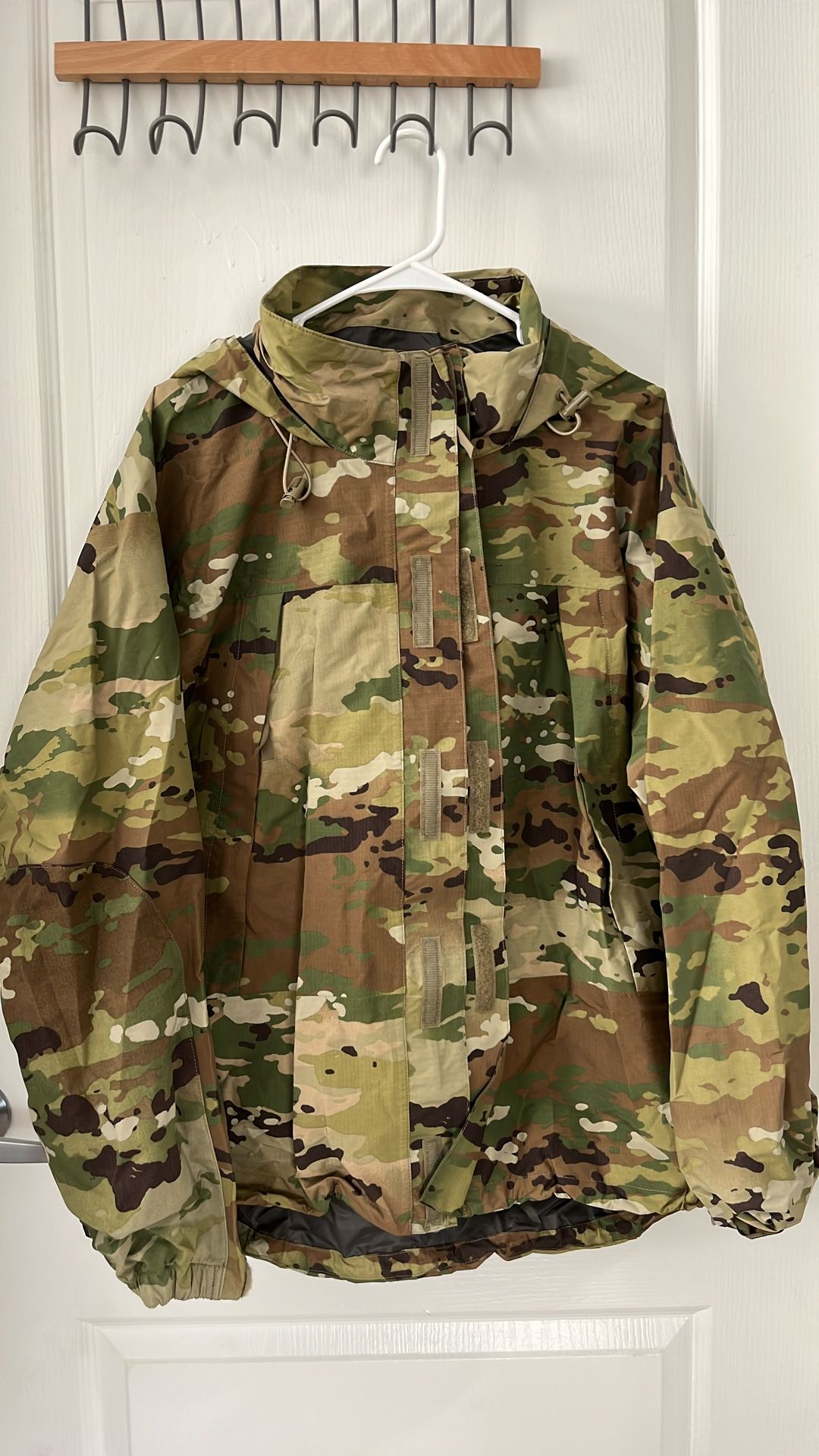 Men’s Camouflage Rain Jacket