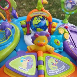 Child's Round Stand Up Play Toy 