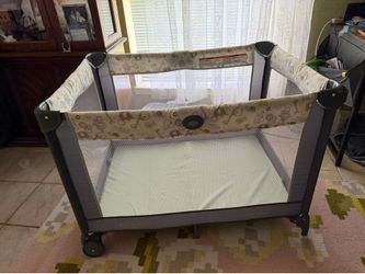 Pack n Play