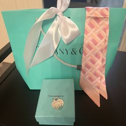 Tiffany gift set for sale!