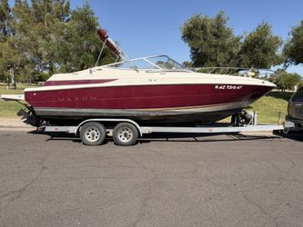 1996 Maxum 2300