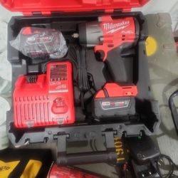 Milwaukee M18 1/2" Impact Wrench 