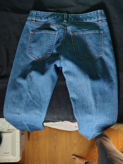 Ann Taylor Size 2