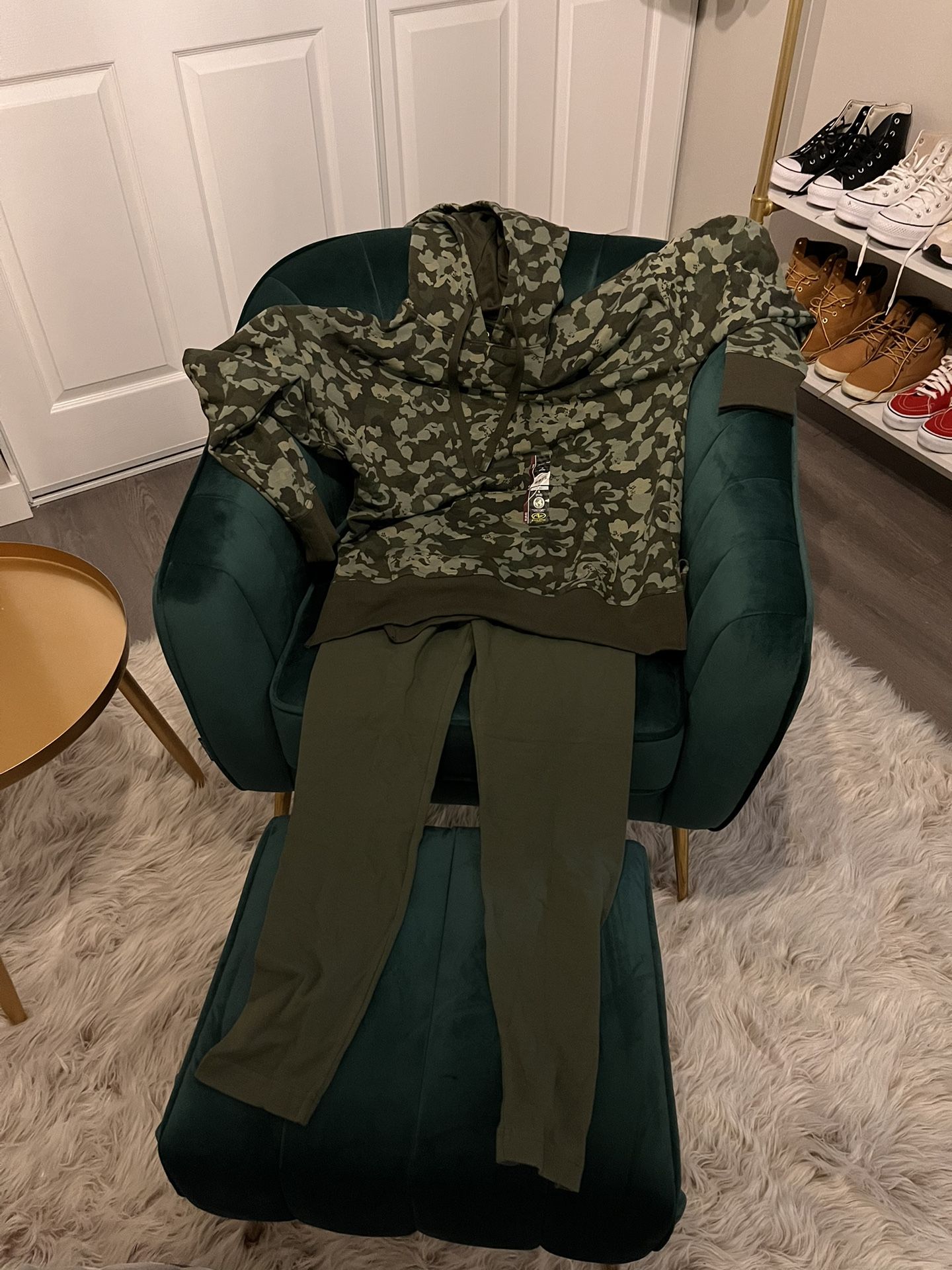 Women’s Camo Green Outfit Small