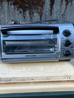 Black and Decker Toaster Oven