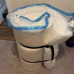 Mattress (Twin) And Vacuum Bag