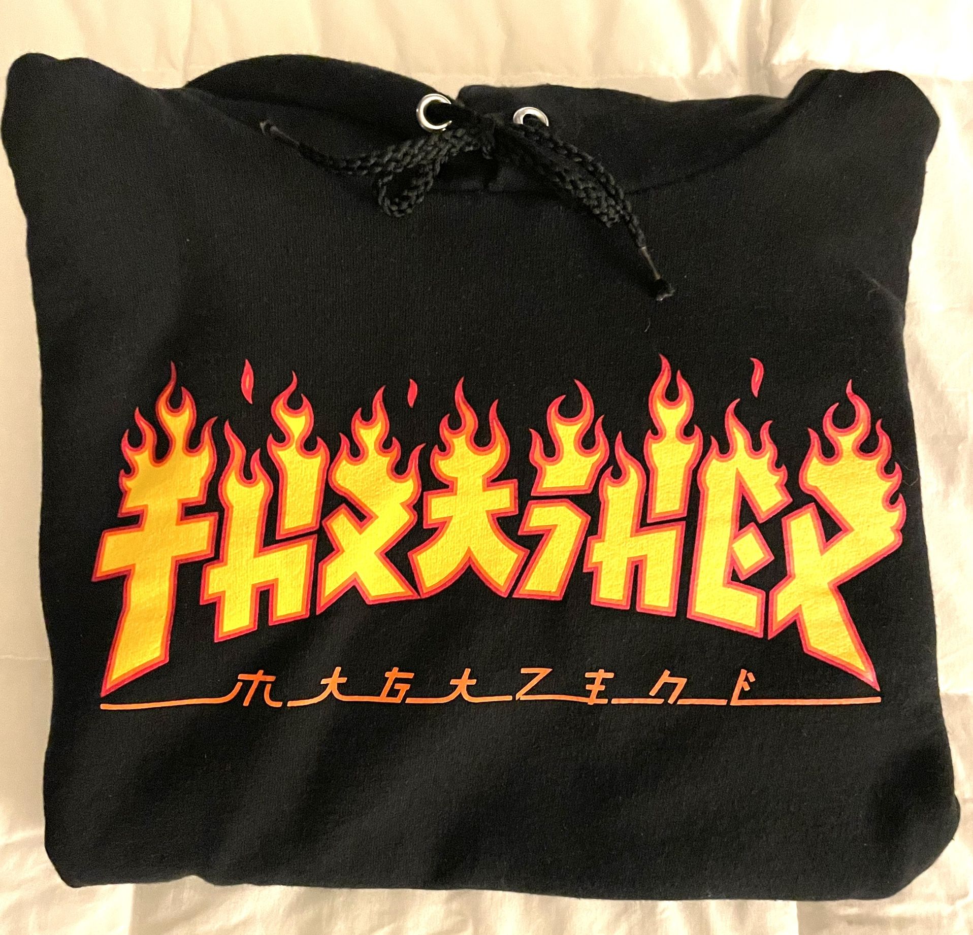 🔥 Thrasher Godzilla Hoodie – Boy’s M
