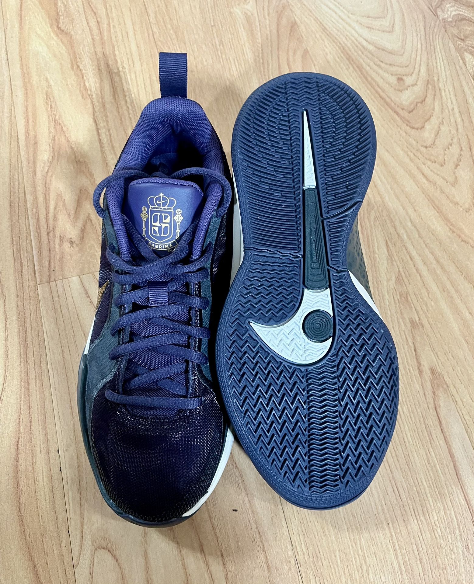 🔥🔥Nike Sabrina Broken Records Basketball Shoes Size