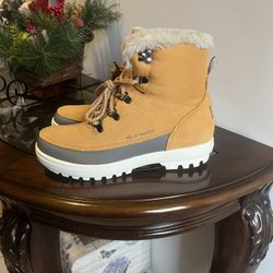 Helly Hansen Women Winter Boots 