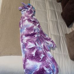 Girls Unicorn Robe Size 12/13