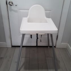 Baby High Chair Read Description 
